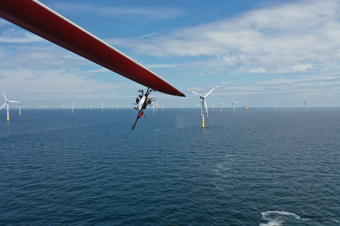 Guide to Wind Turbine Drone Inspection and Maintenance